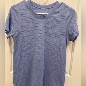 Lululemon Short Sleeve Mesh Workout Shirt
